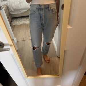 Agolde Riley Crop Distressed Ankle Jean  Size 27